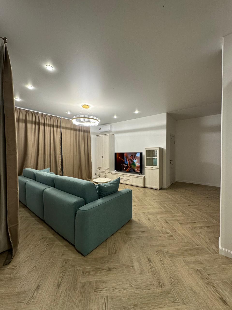 Фото Коттедж с бассейном