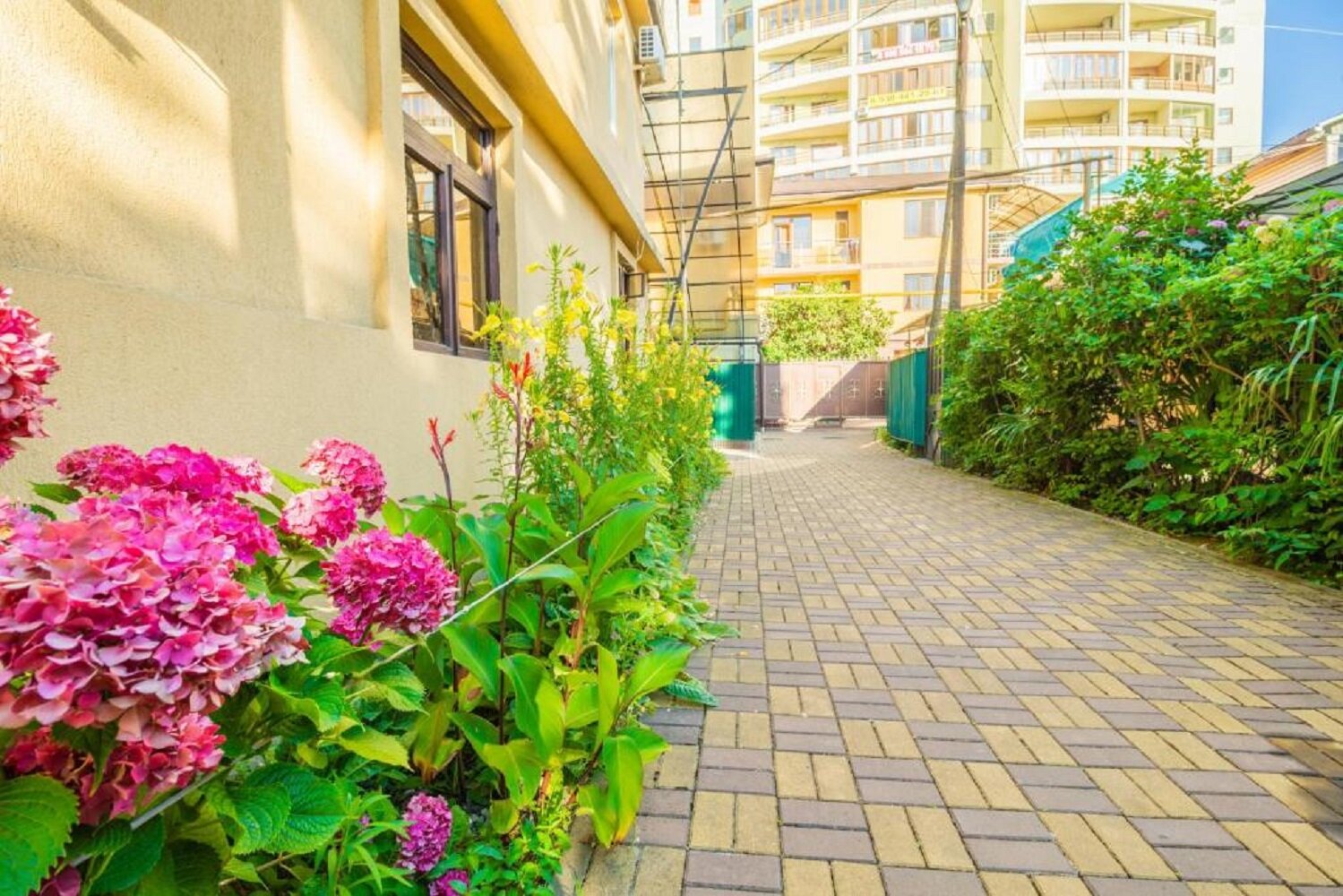 Фото отеля 4