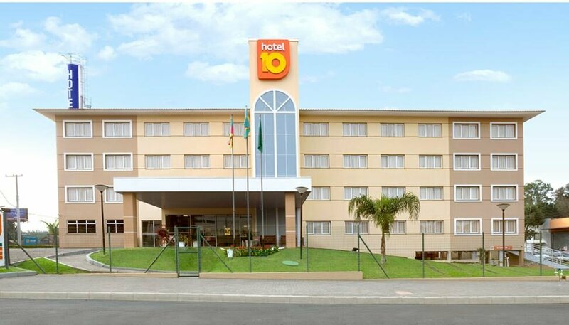 Гостиница Hotel 10 Sao Leopoldo