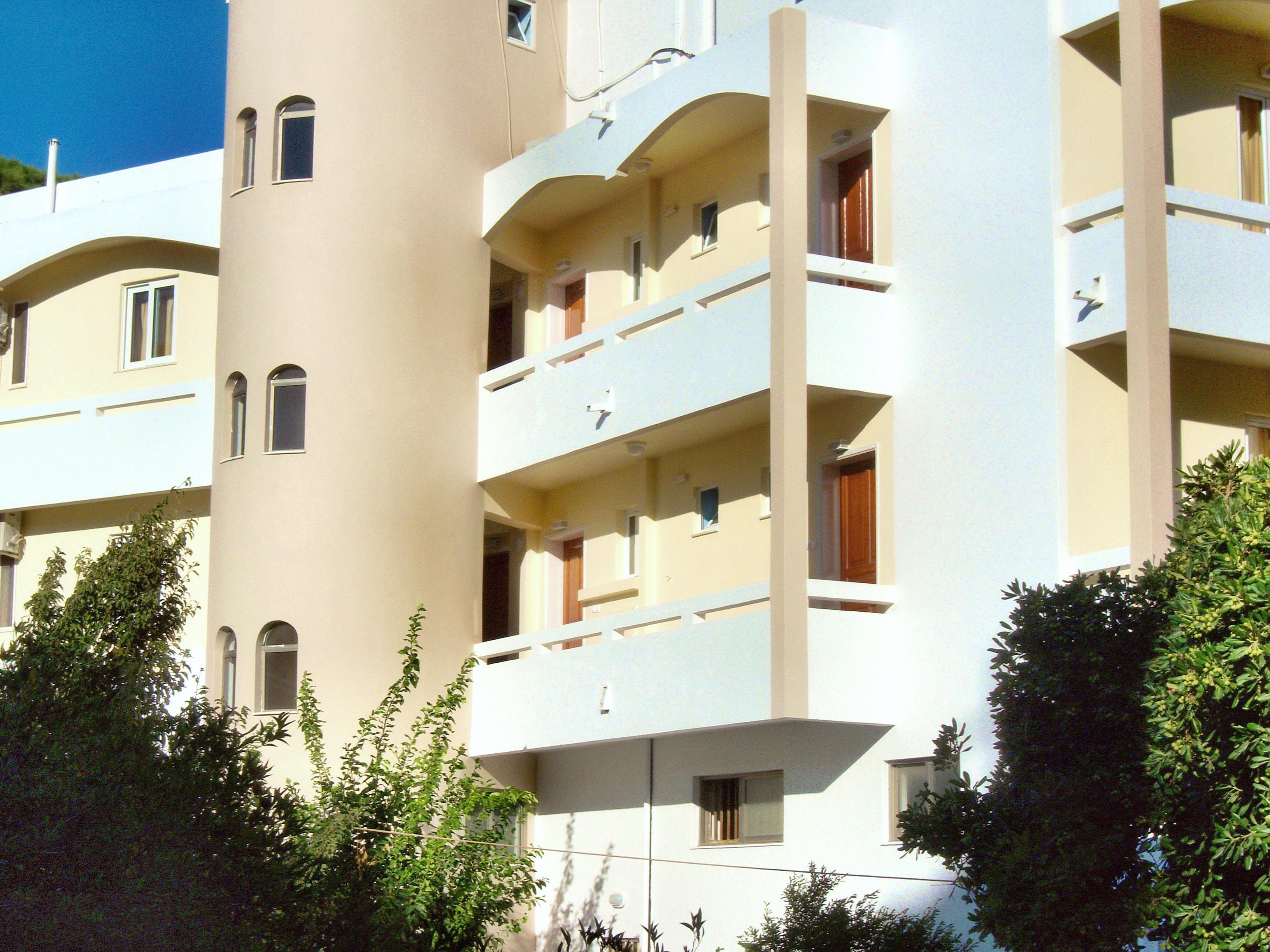 Фото Fantasia Hotel Apartments