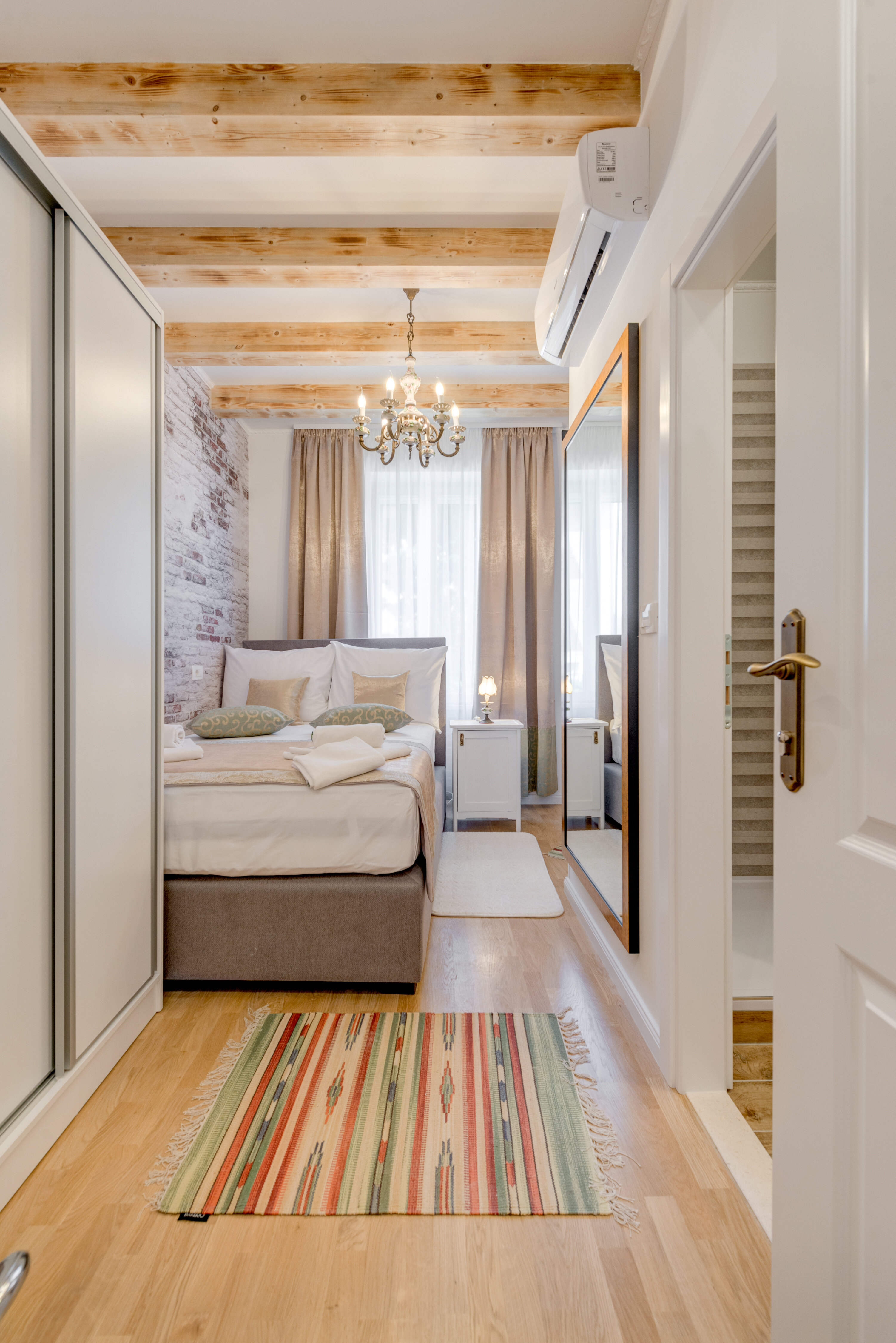 Фото Aurum Templi Suites