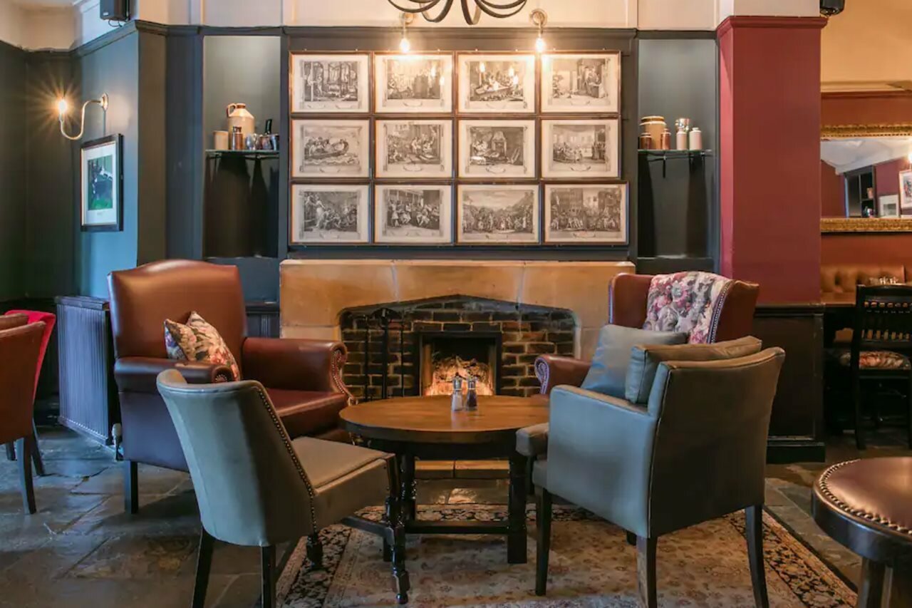 Фото The Rose & Crown Wimbledon