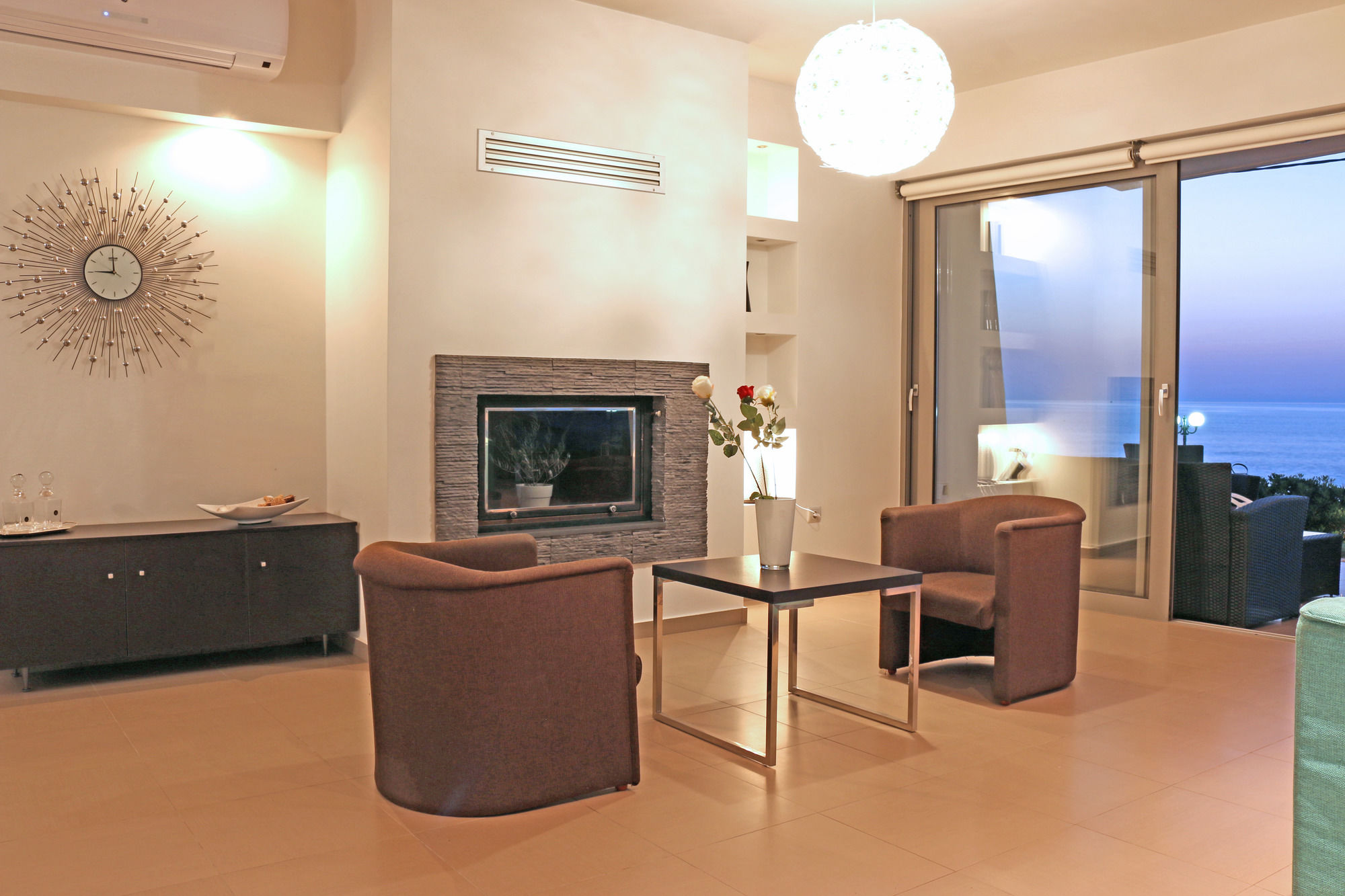 Фото Villa Almyra