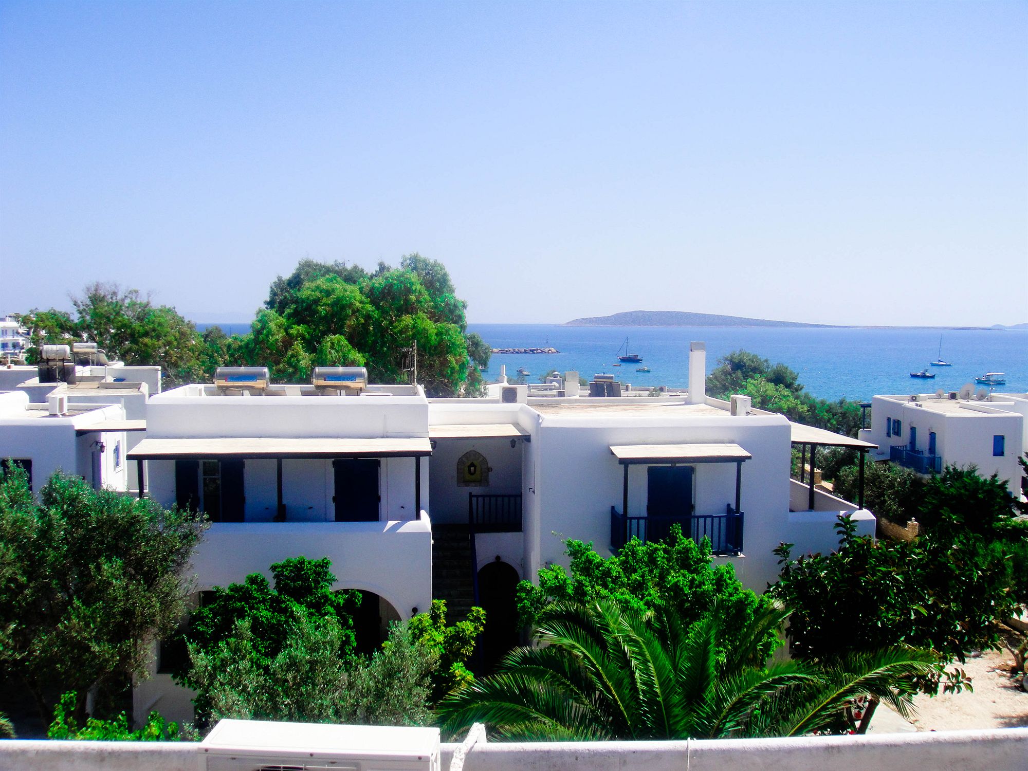 Фото отеля 3