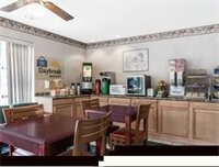 Фото Brentwood Inn & Suites