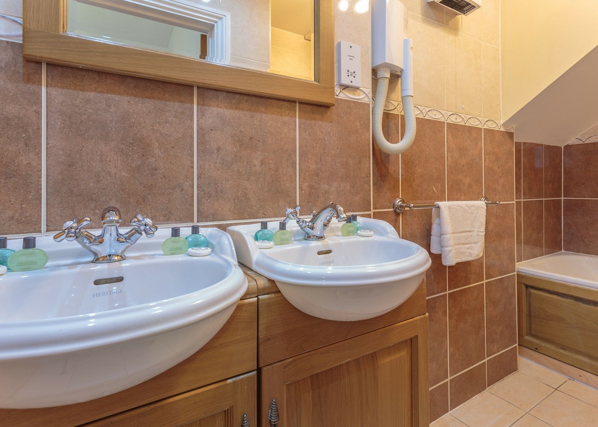 Фото Castletown House Apartments