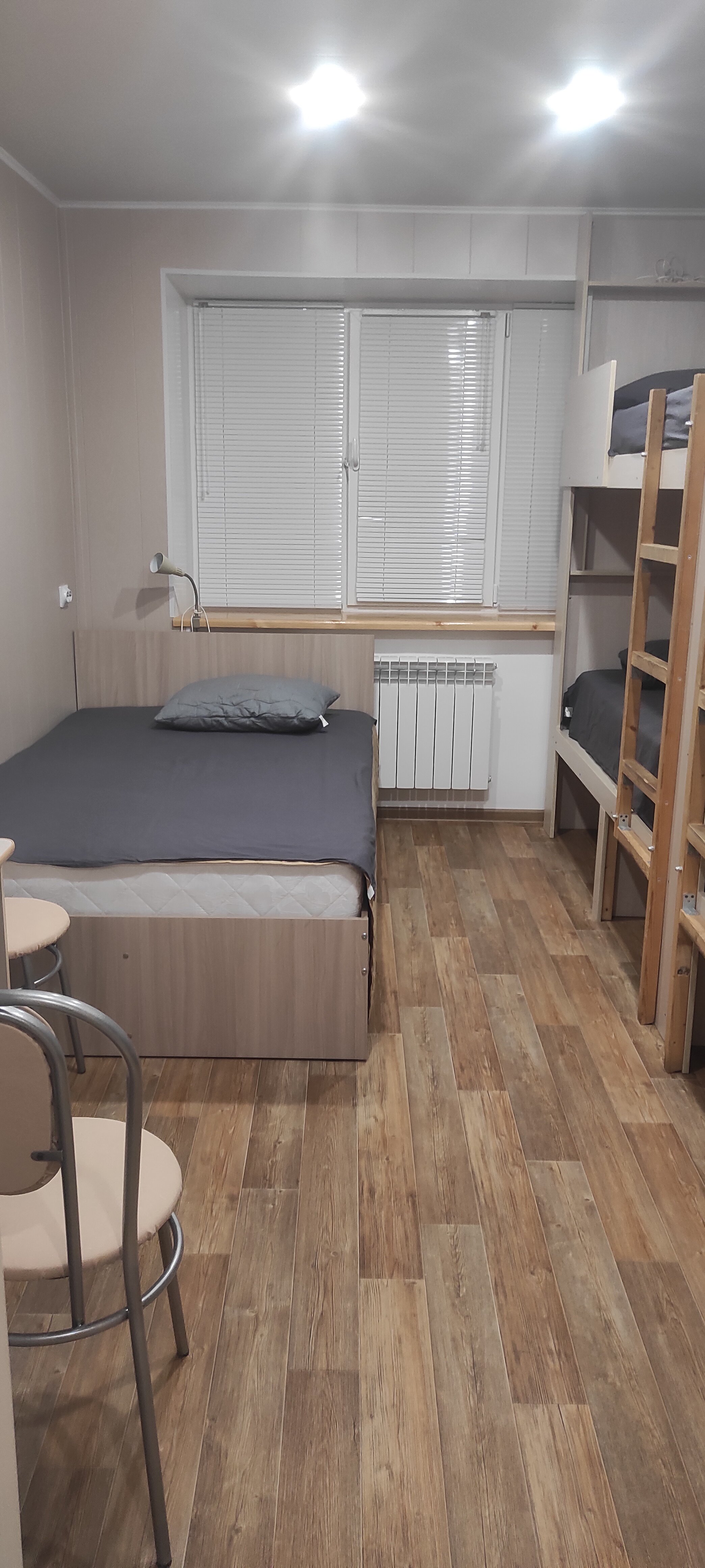 Фото Антихостел RoomHouse у Вокзала