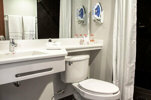 Гостиница City Express Plus by Marriott Monterrey Galerias