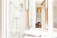 Фото Ibis Birmingham New Street Station Hotel