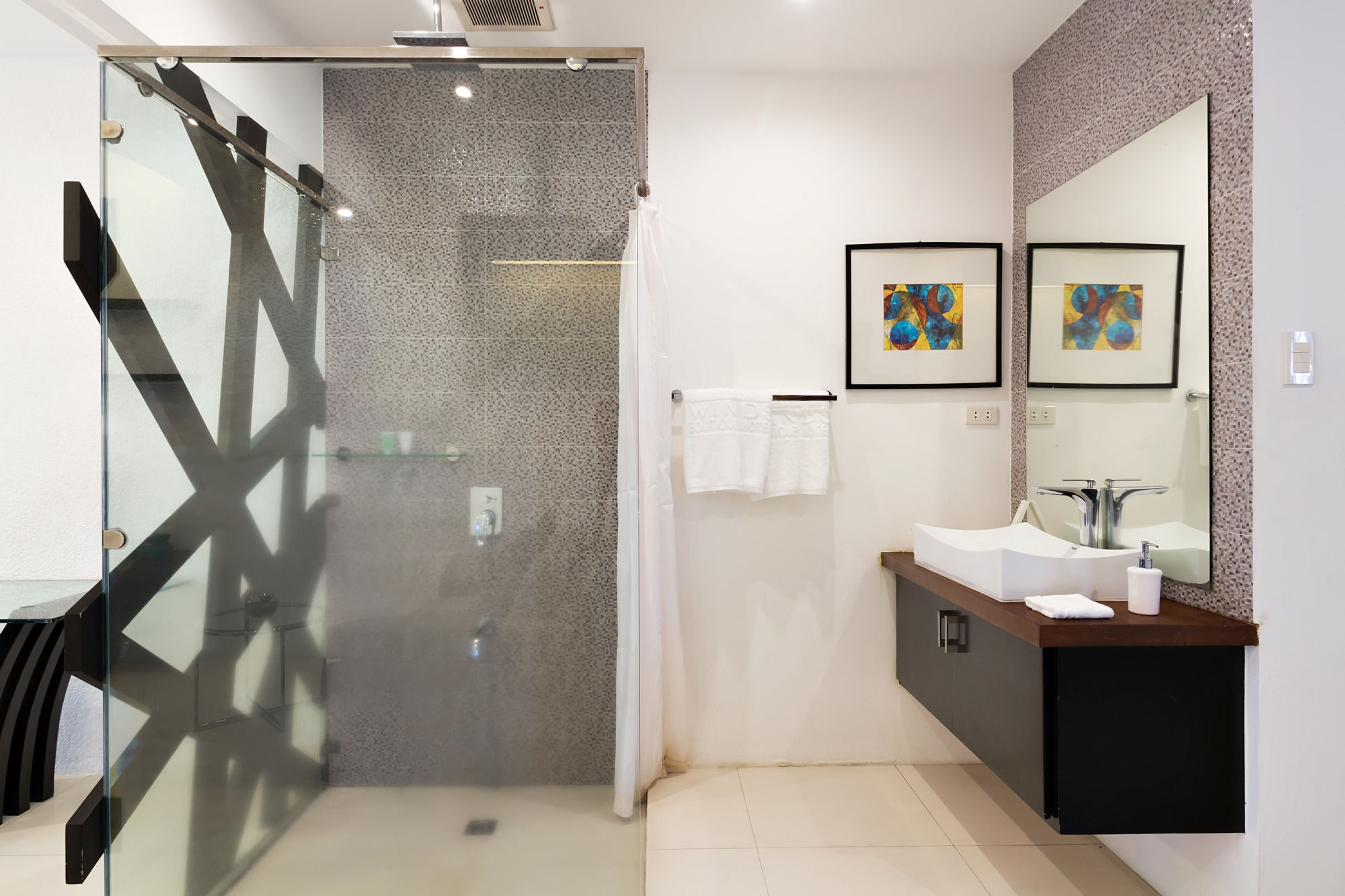 Фото Winds Boutique Hotel