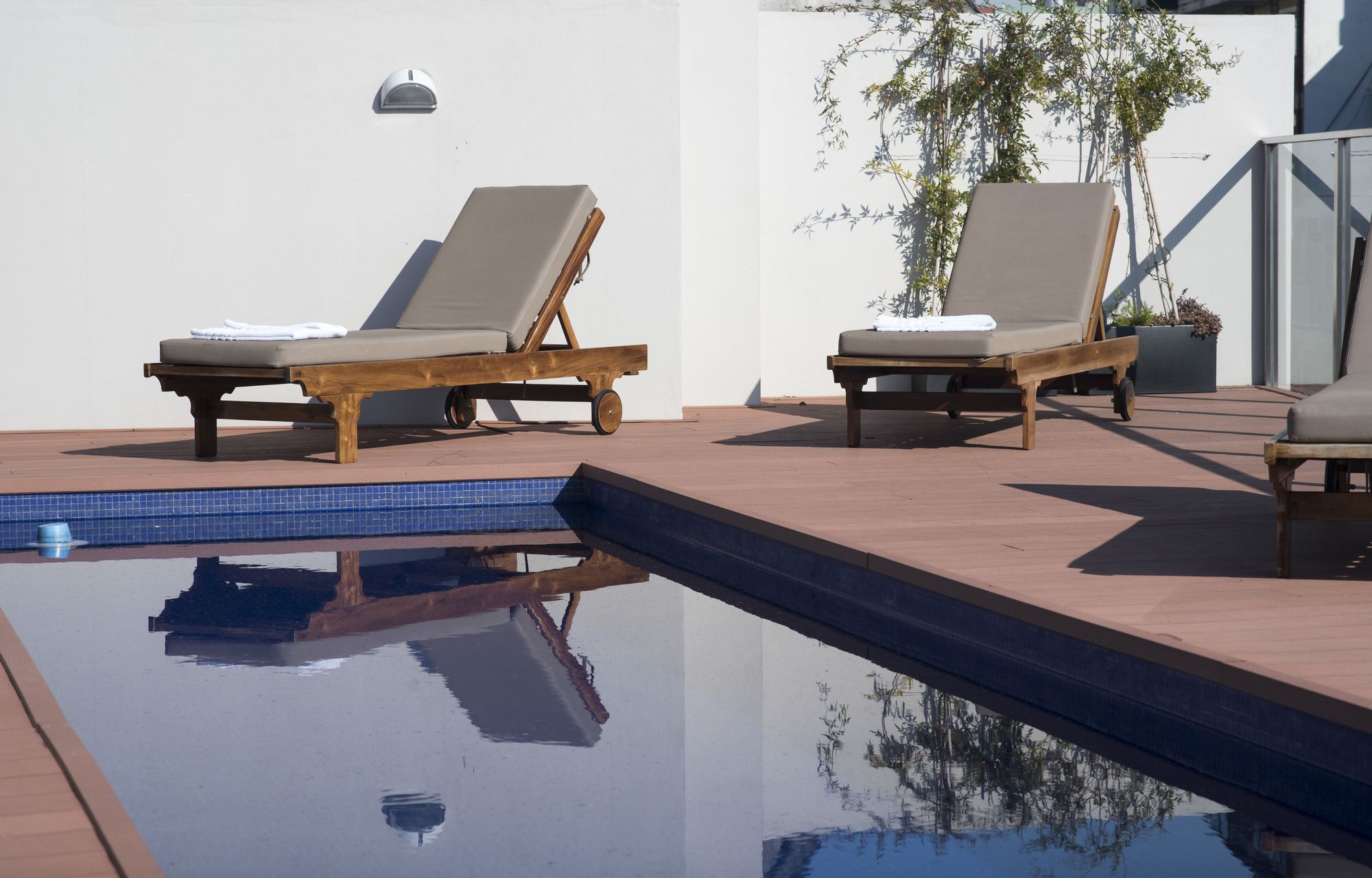 Фото Arc Arenales Studios & Suites