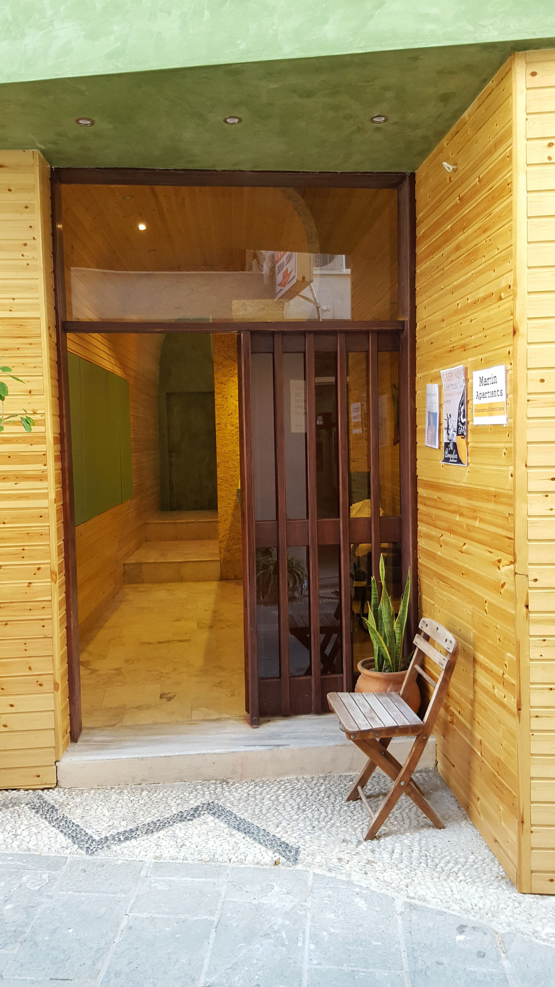 Фото Marnin Apartments