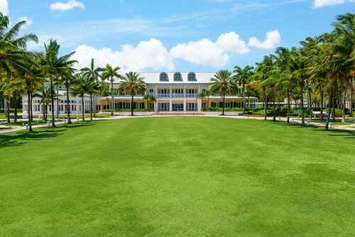 Гостиница Lighthouse Pointe at Grand Lucayan Resort во Фрипорте