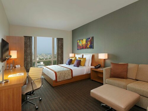 Гостиница Novotel Lucknow Gomti Nagar Hotel в Лакхнау