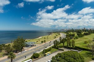 Гостиница Esplendor by Wyndham Montevideo Punta Carretas