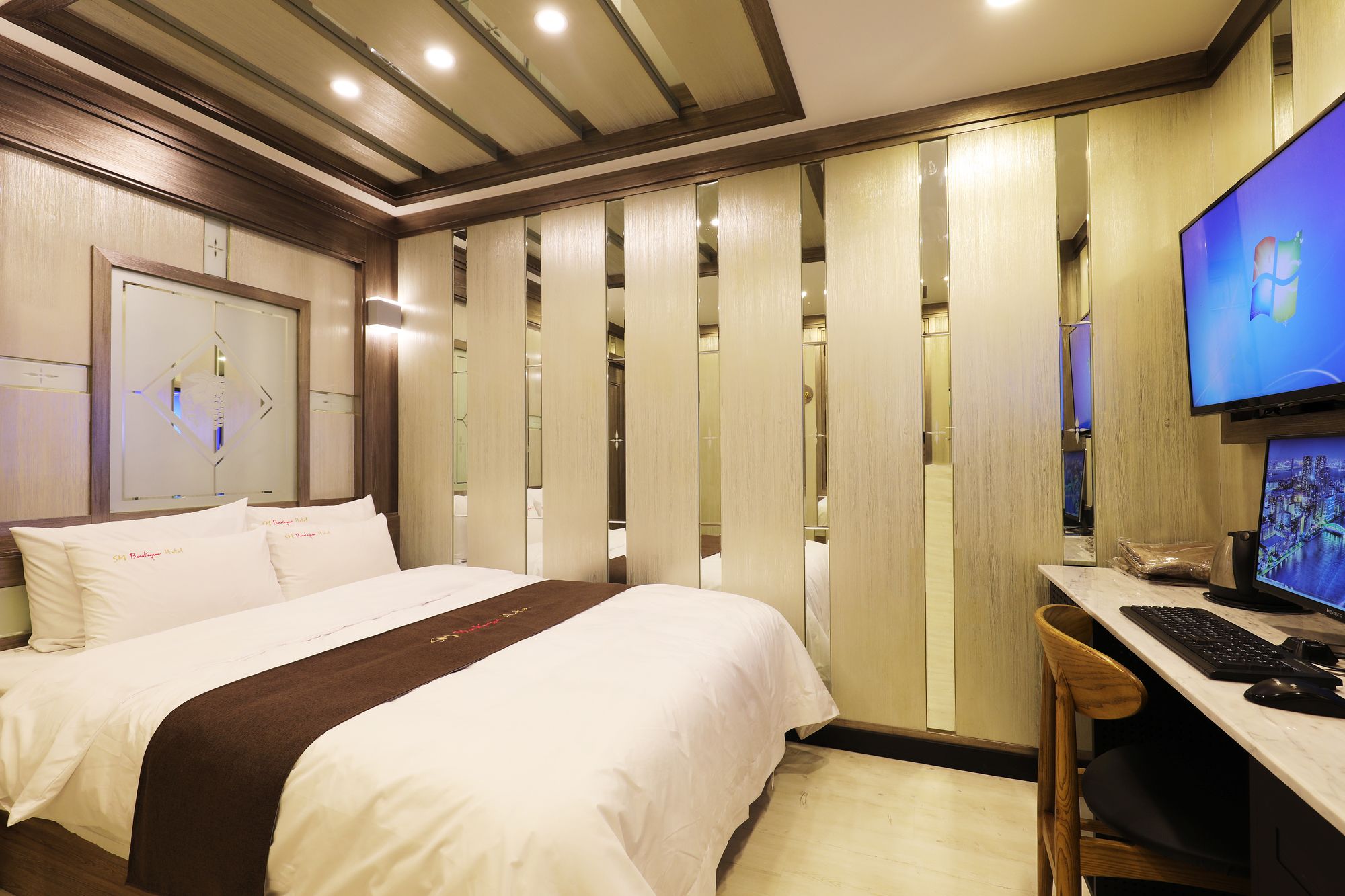 Фото SM Boutique Hotel