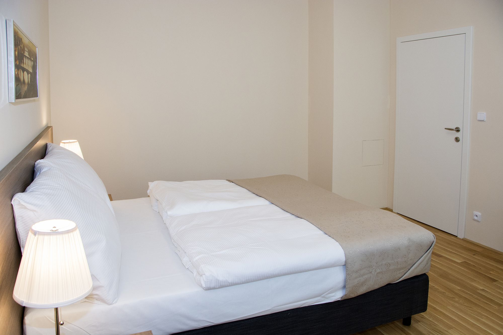 Фото Limes Apartments