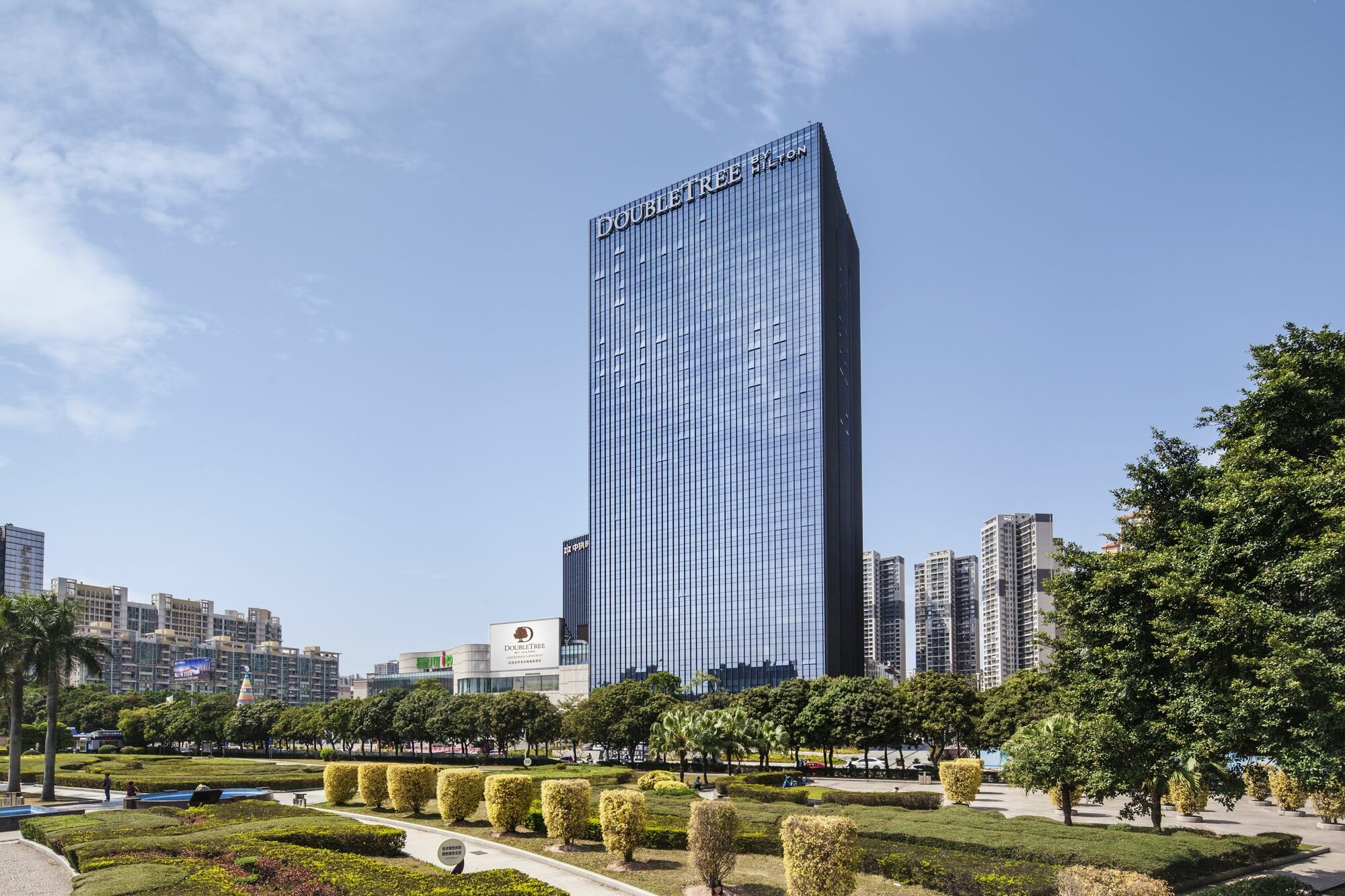 Фото DoubleTree by Hilton Hotel Shenzhen Longhua