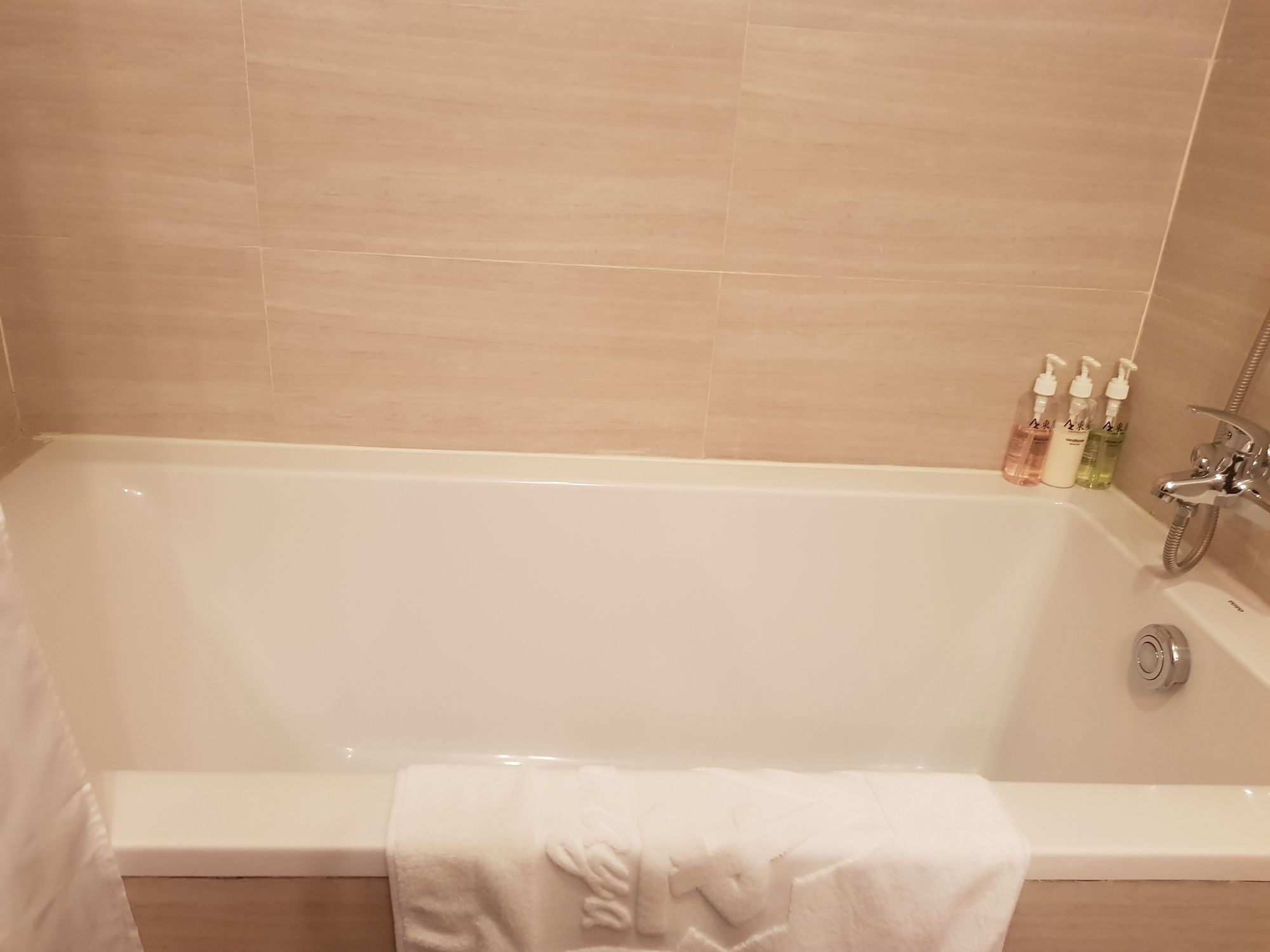 Фото Azumaya Hotel Kim Ma 2