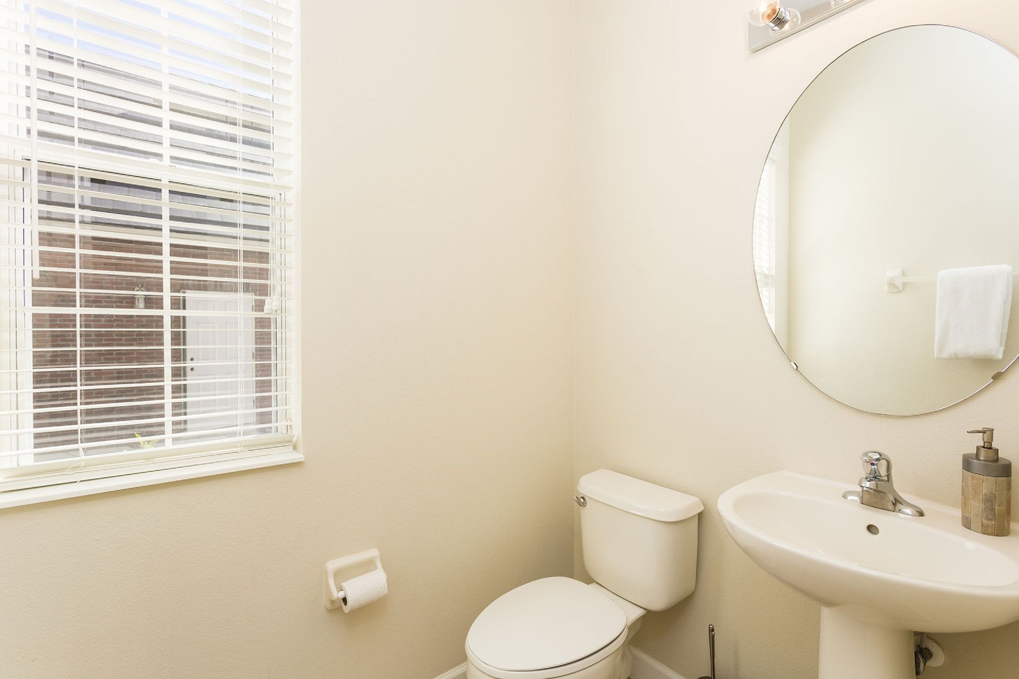 Фото Reunion Resort by Intteli Fun Rentals