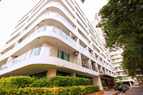 Hyde Park Residence by Pattaya Sunny Rentals
