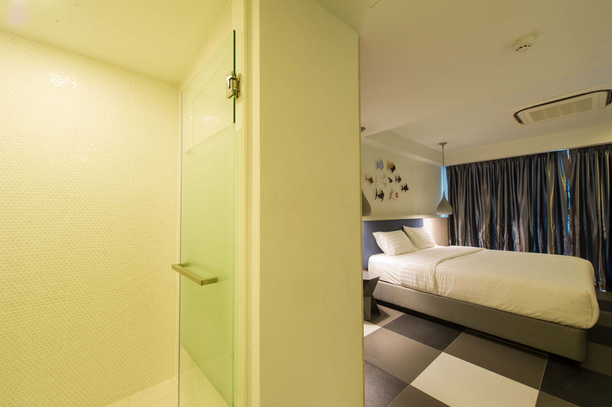 Фото Krabi SeaBass Hotel