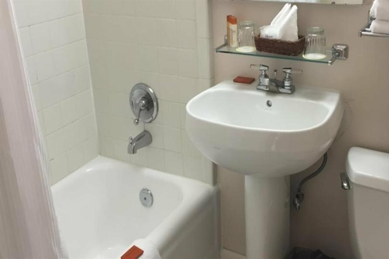 Фото The Inn at Virginia Mason