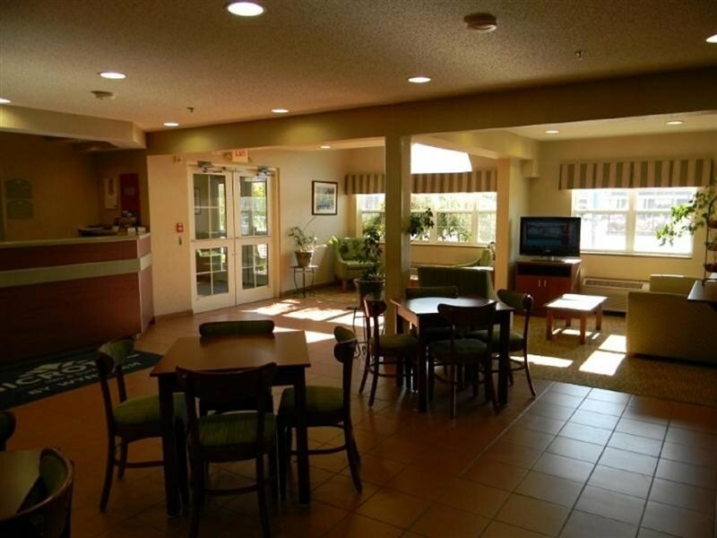 Фото Microtel Inn & Suites by Wyndham Wellsville