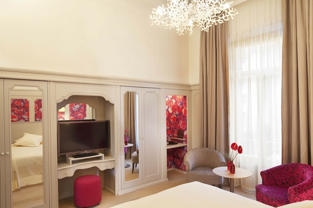 Фото Oceania L'Univers Tours