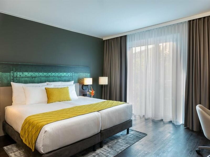 Фото Leonardo Hotel Dortmund