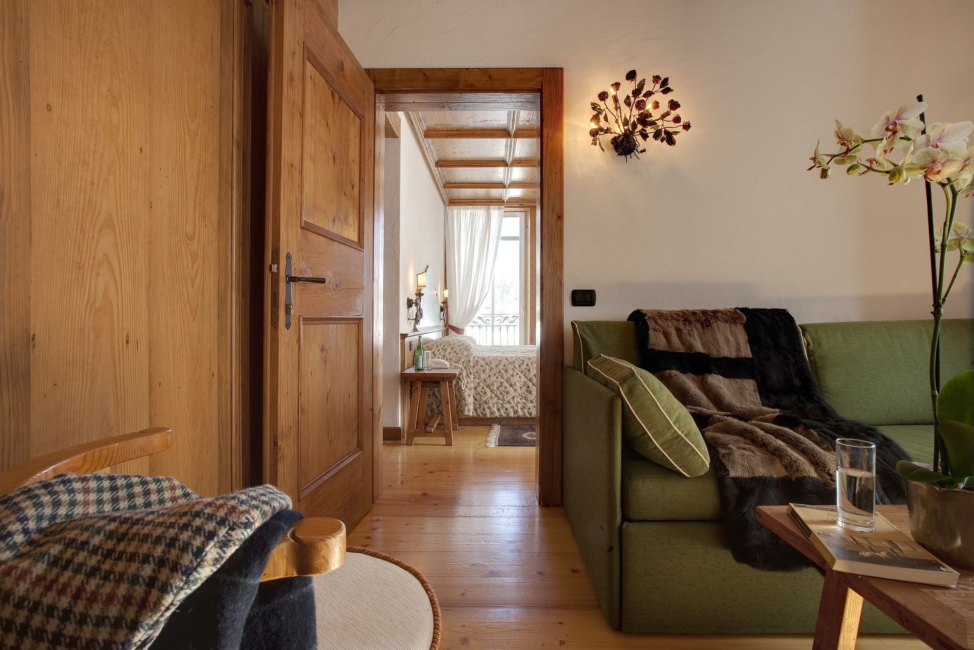 Фото Отель Cortina