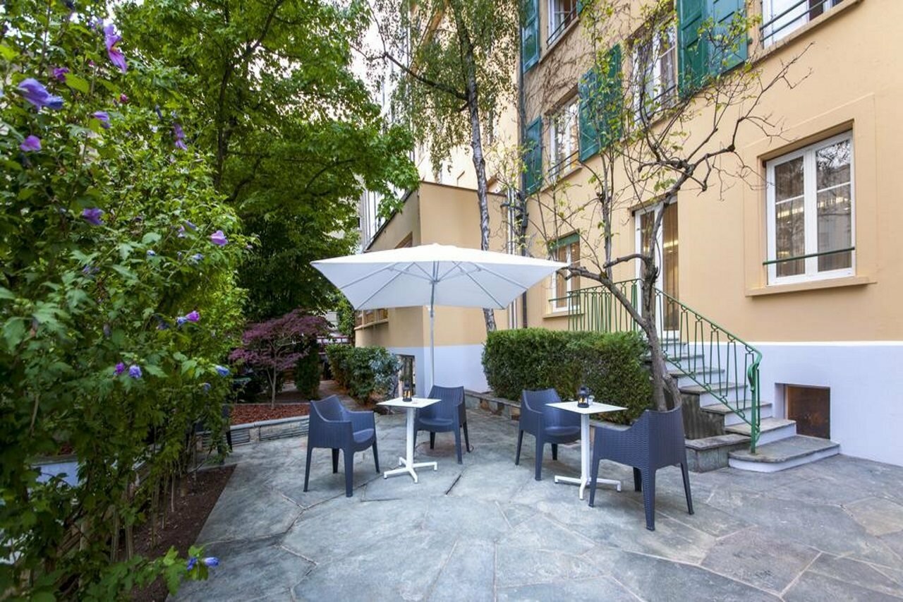 Фото Nh Geneva City