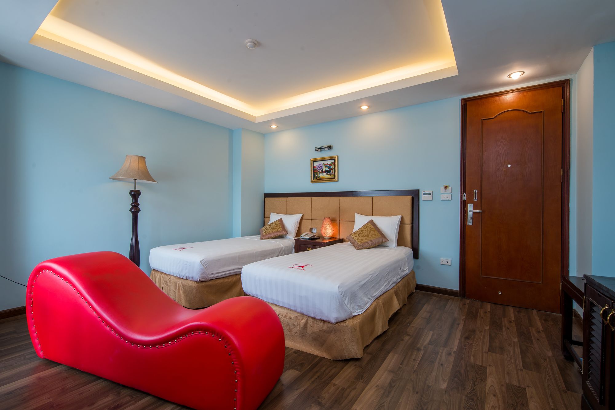 Фото My Hotel - Eiffel Hanoi