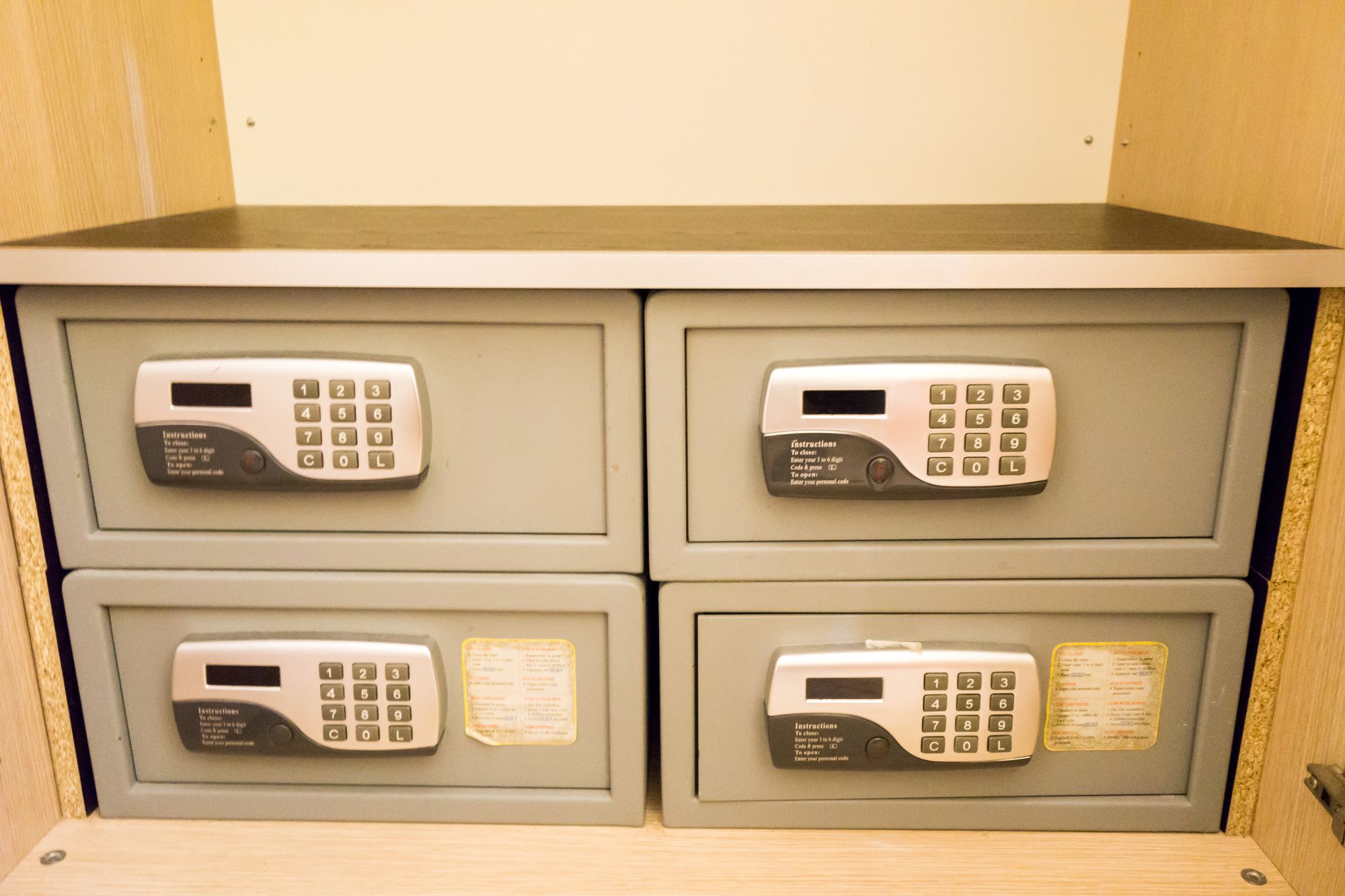 Фото Funny Palace Hostel