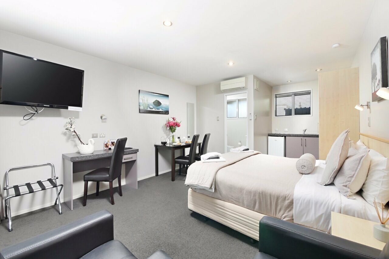 Фото Arthur's Court Motor Lodge