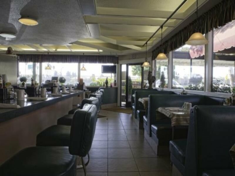 Фото Lamp Liter Inn