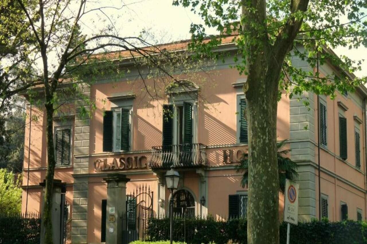 Фото Classic Hotel