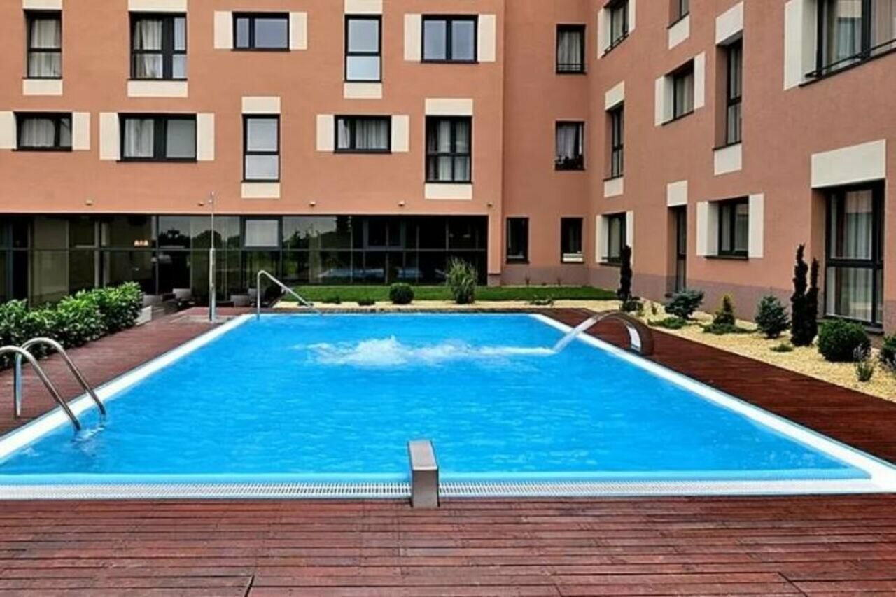 Фото Melrose Apartments 2