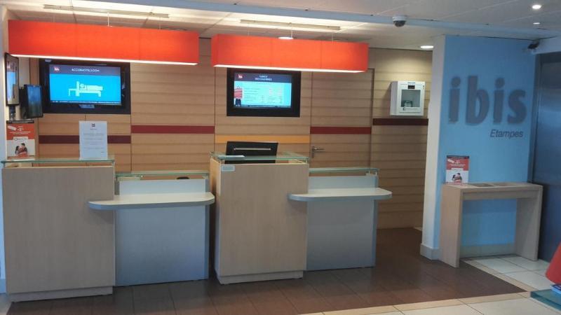 Фото ibis Etampes