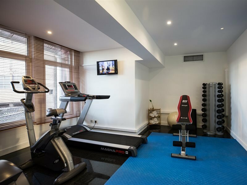 Фото Legendary Porto Hotel