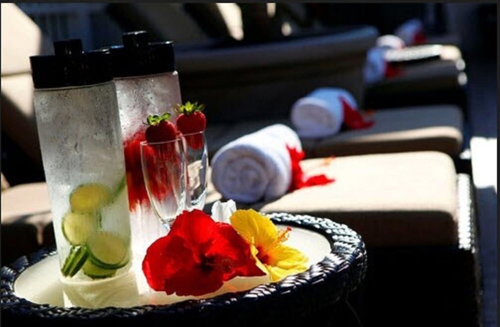 Фото The Inn At Fox Hollow Hotel