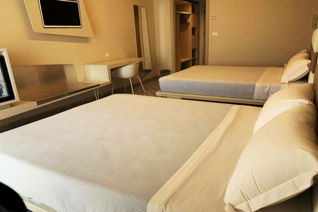 Фото Saracen Sands Hotel and Congress Centre