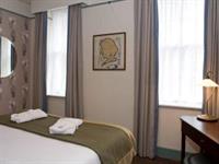 Фото Morton Hotel