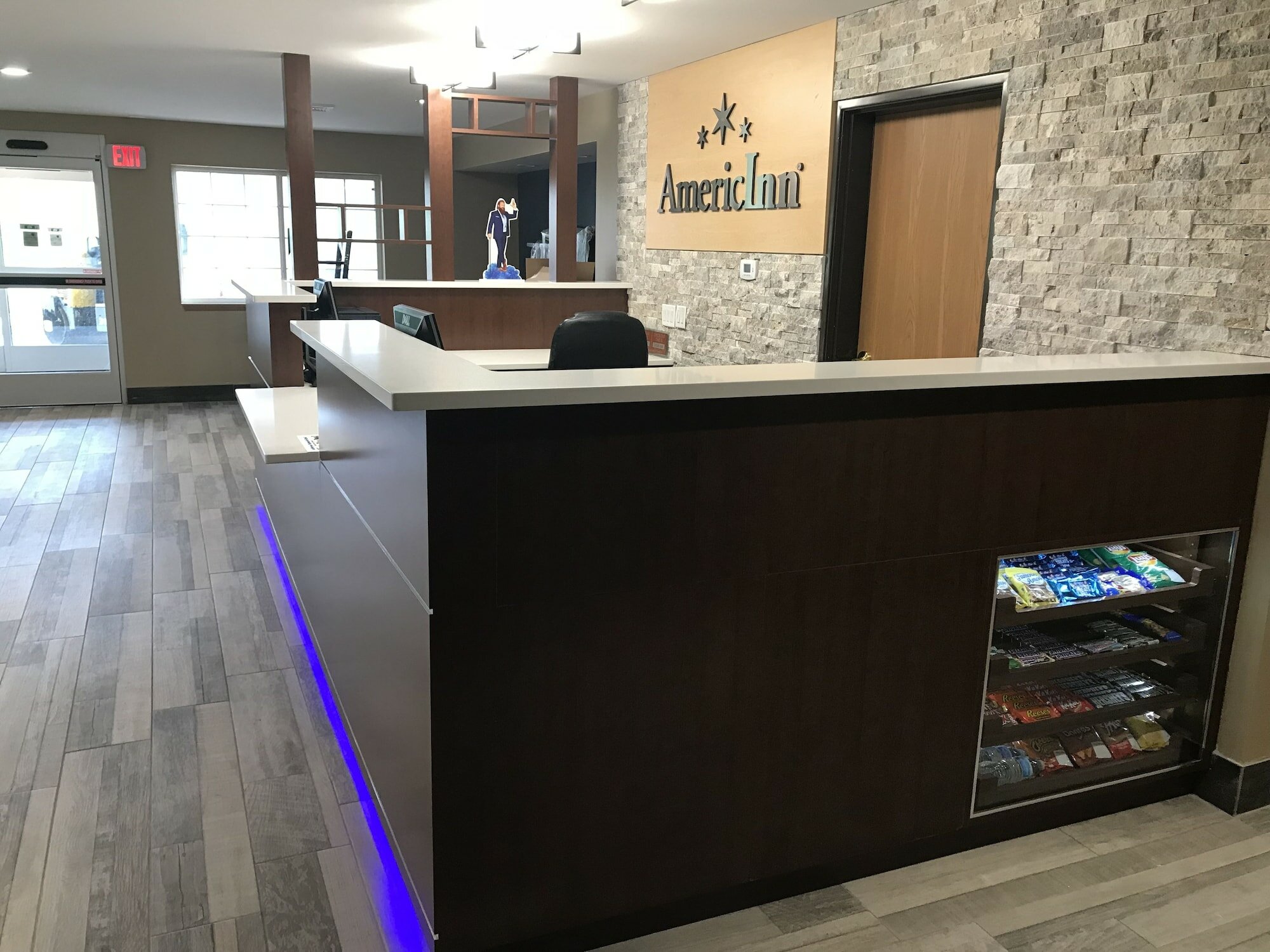 Фото AmericInn by Wyndham Jefferson