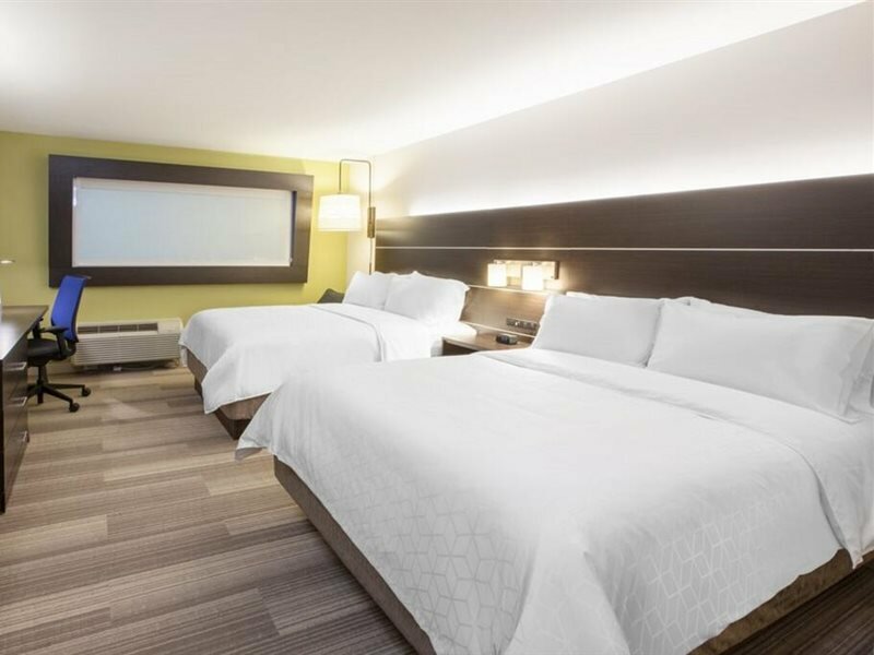 Фото Holiday Inn Express & Suites Austin Round Rock, an Ihg Hotel