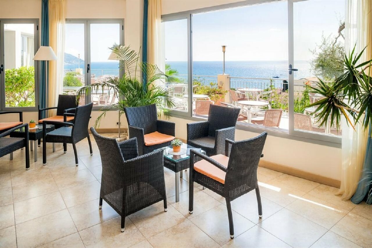 Фото Hotel Metropol