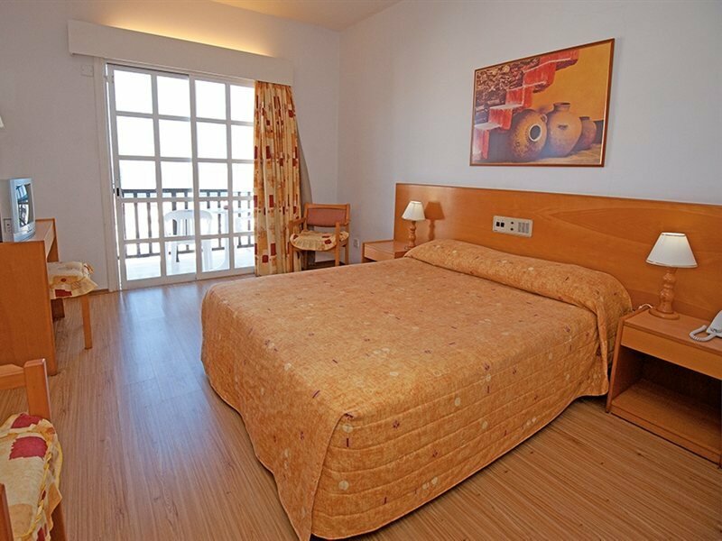 Фото Anais Bay Hotel