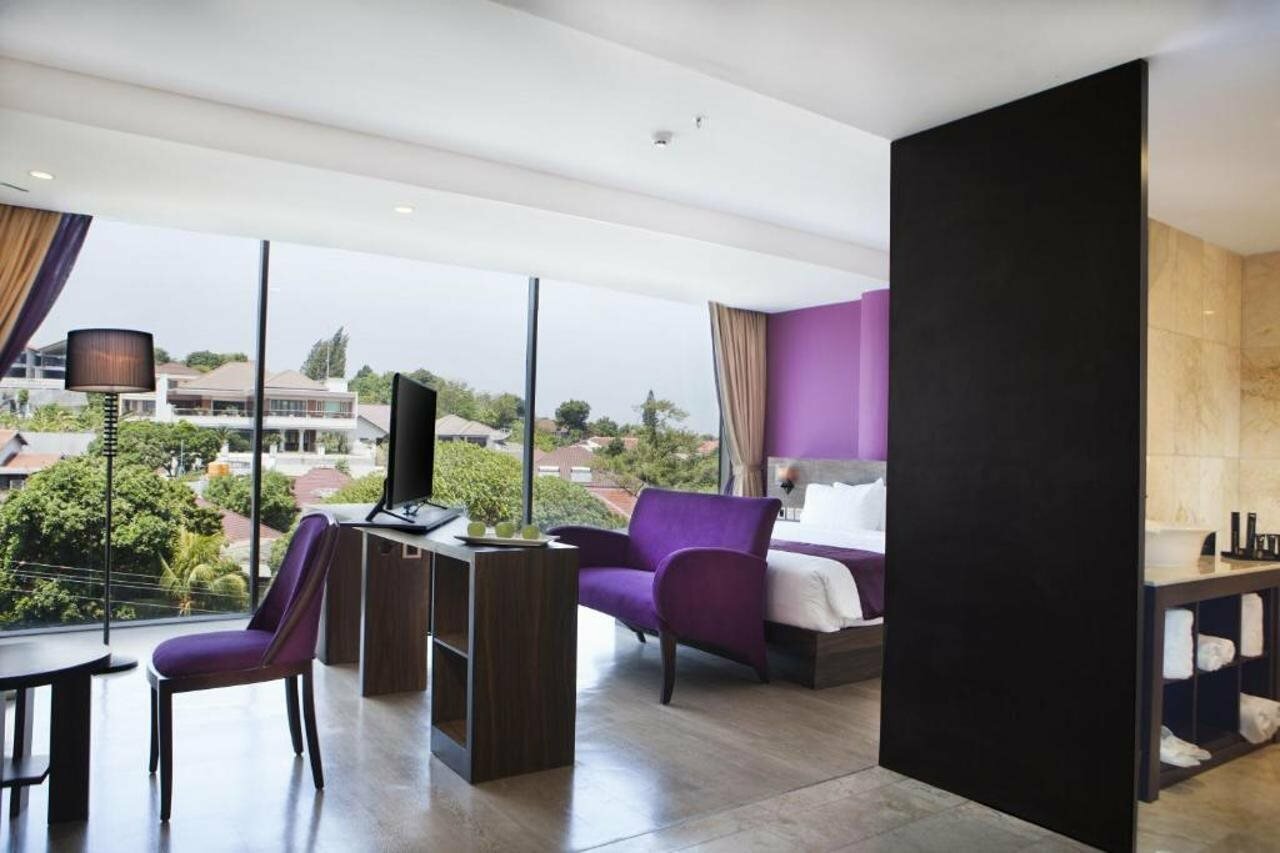 Фото Grand Edge Hotel Semarang