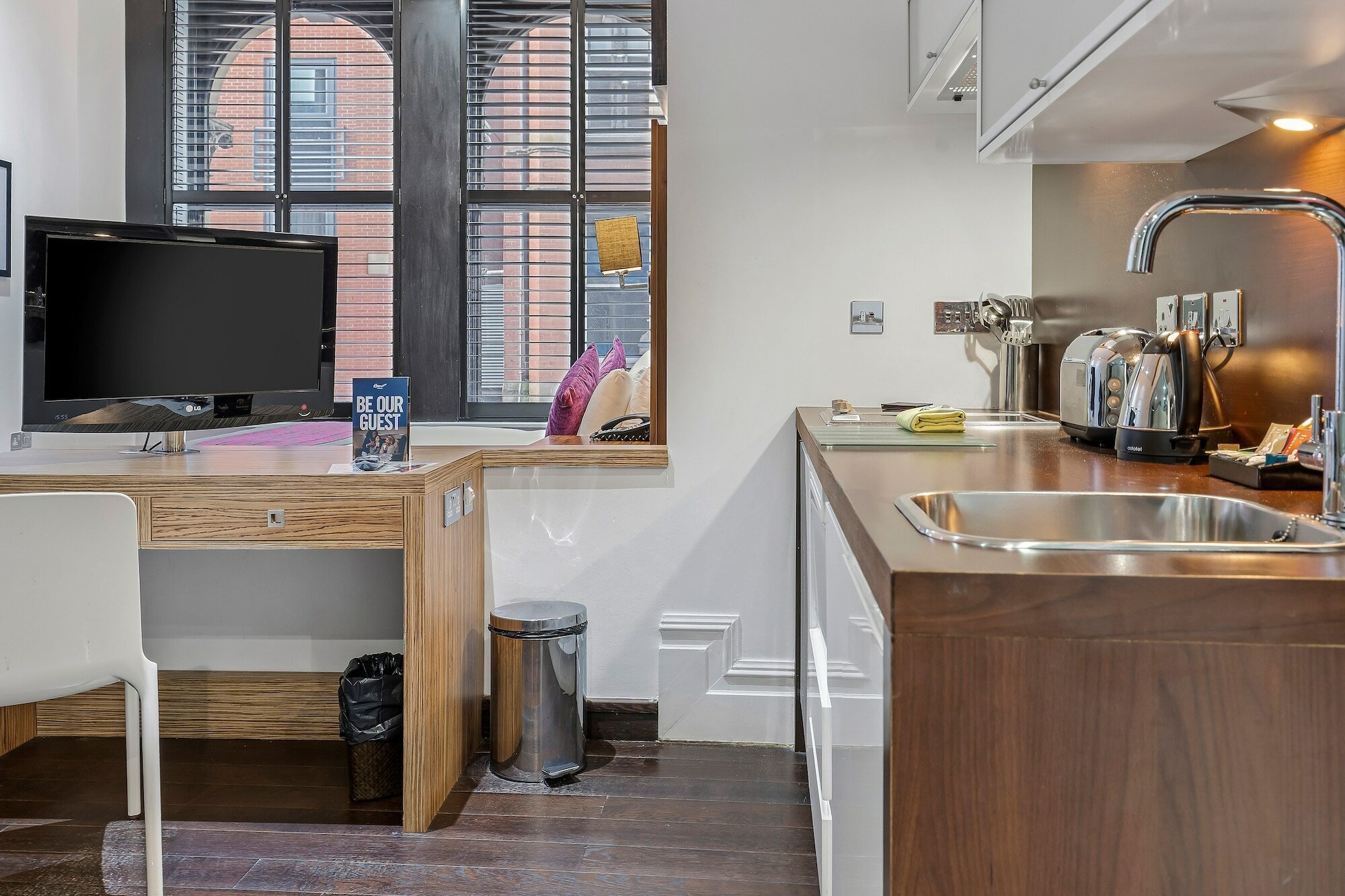 Фото Roomzzz Manchester City