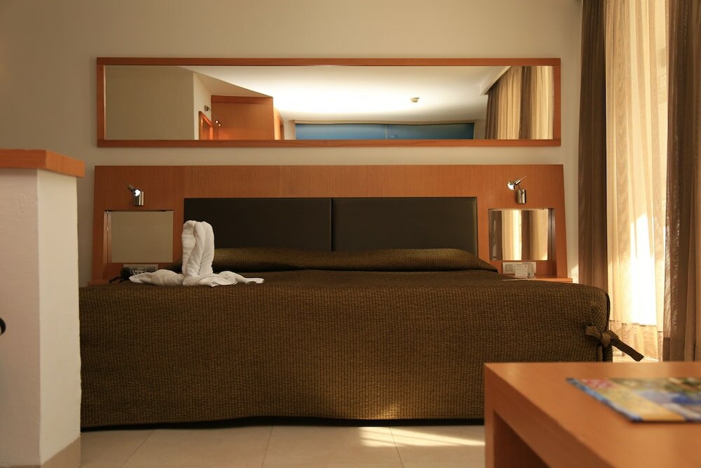 Фото R2 Bahía Playa Design Hotel & SPA Wellness - Adults Only